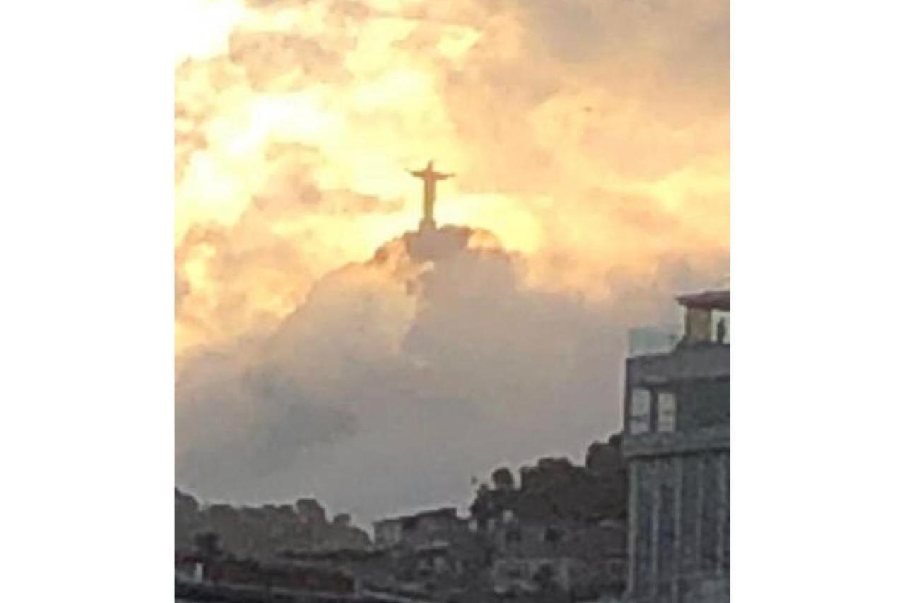 Copacabana Rua Tranquila E Arborizada Perto De Tudo Posto 2 ريو دي جانيرو المظهر الخارجي الصورة